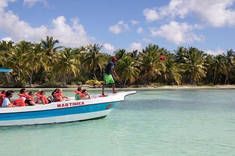 Billet Excursion à l'île de Saona et aux Altos de Chavón depuis Punta Cana