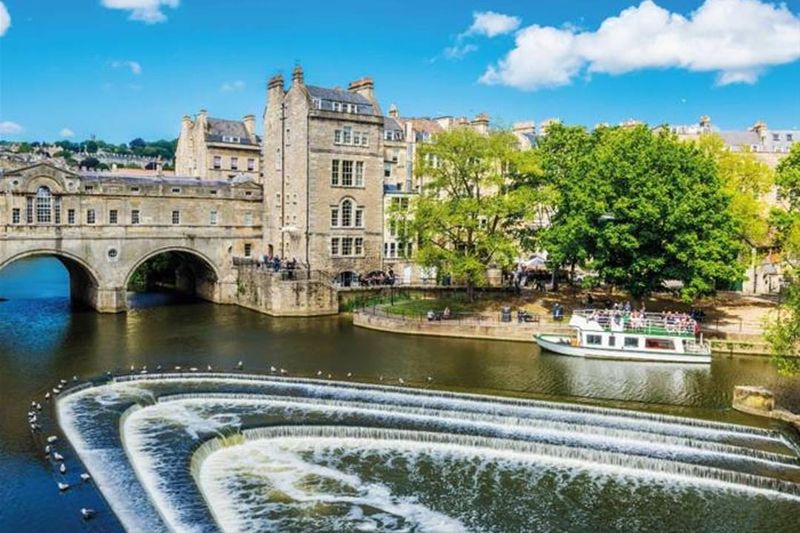 Billet Excursion d’une journée à Bath en train depuis Londres avec thermes romains et bus touristiques