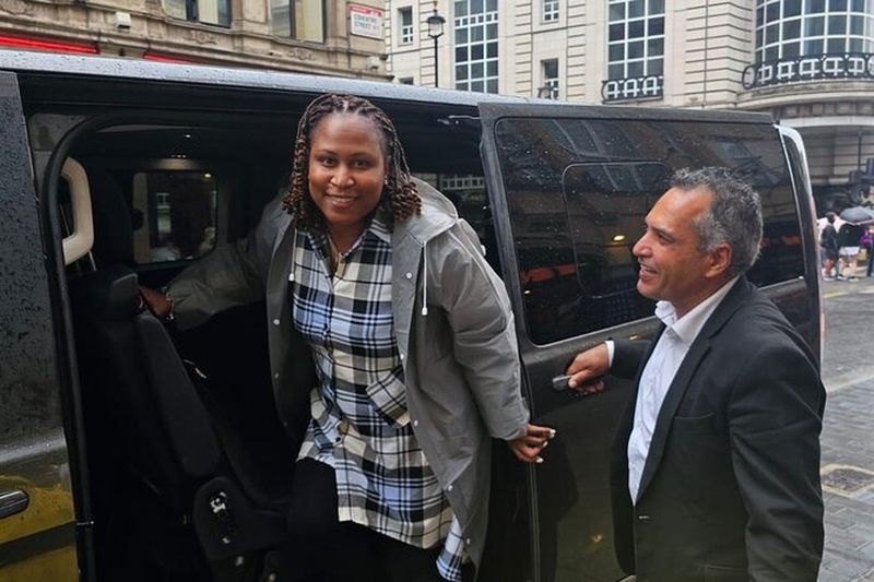 Billet Navette partagée depuis n'importe quel aéroport de Londres vers votre hôtel