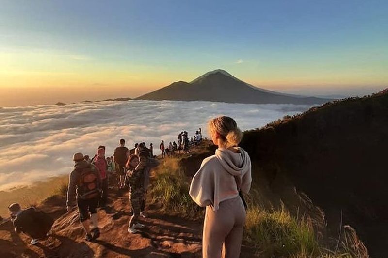 Billet Randonnée au lever du soleil sur le mont Batur à Bali