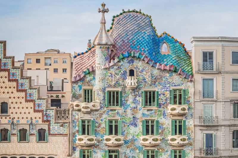 Billet Visite guidée de la Casa Batlló + La Pedrera ou Casa Vicens