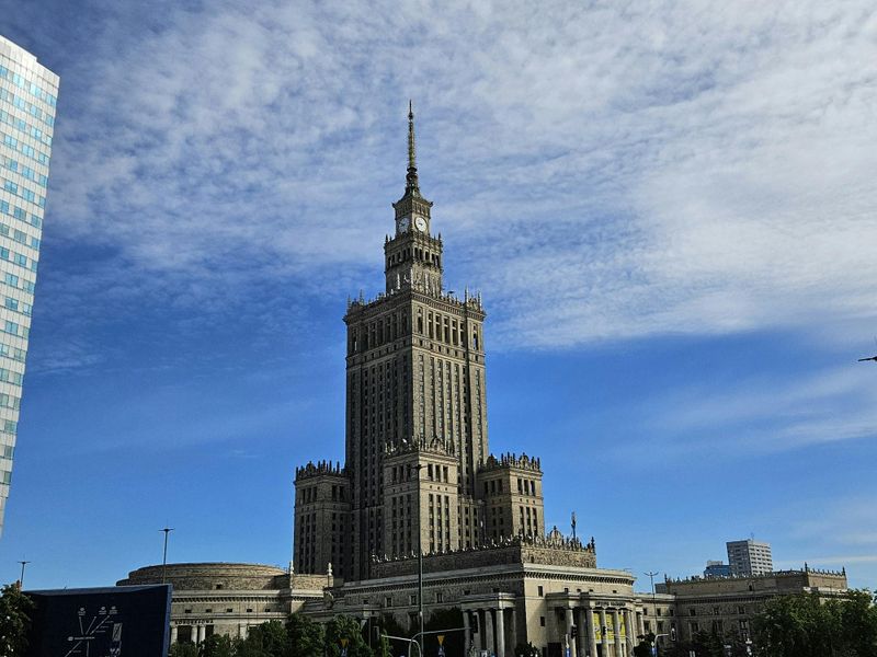 Billet Billets coupe-file et visite guidée en anglais pour le Palais de la culture et de la science