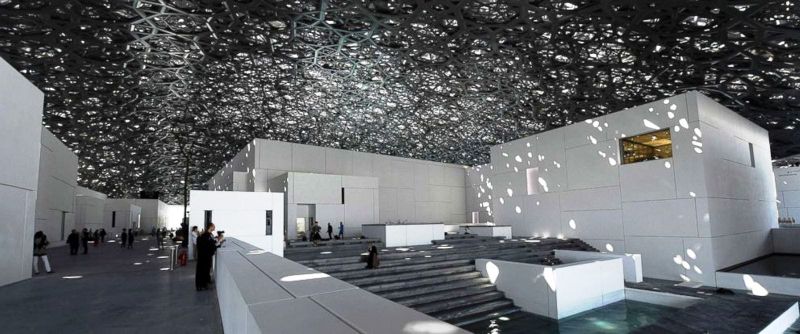 Billet Visite privée du Louvre Abu Dhabi et de la mosquée avec repas le midi au départ de Dubaï