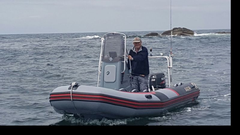 Billet Location de bateau - Zodiac PRO RACING 5. (Semi-rigid)