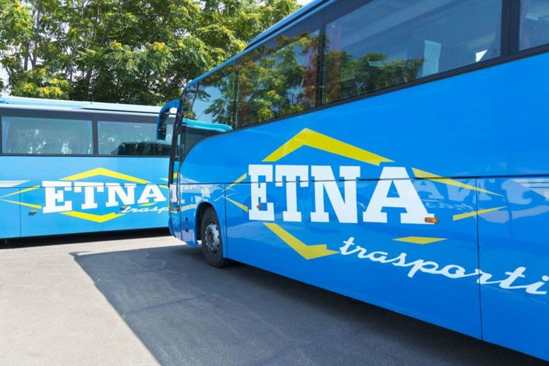 Billet Taormina : Transfert en bus de l'aéroport de Catania Fontanarossa à la gare routière de Taormina
