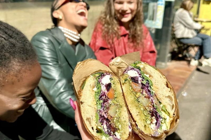 Billet Marseille : Visite guidée du Cours Julien