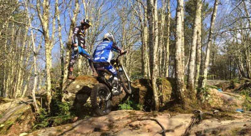 Randonnée en Moto Trial près de Manosque dans le Vaucluse