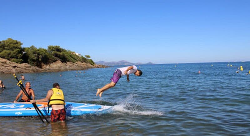 Paddle géant sur la Plage de Pampelonne à Ramatuelle