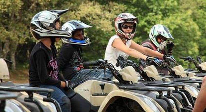 Stage d'initiation quad ou moto spécial enfant près de Brive-la-Gaillarde