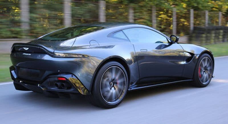 Pilotage de 2 GT : Aston-Martin Vantage et Porsche Cayman 718 GT4 RS - circuit du Bourbonnais