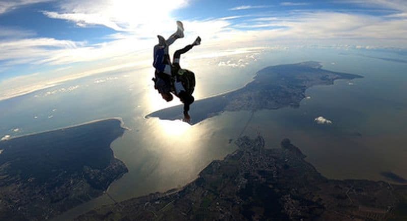 Saut en Parachute face à l'île d'Oléron