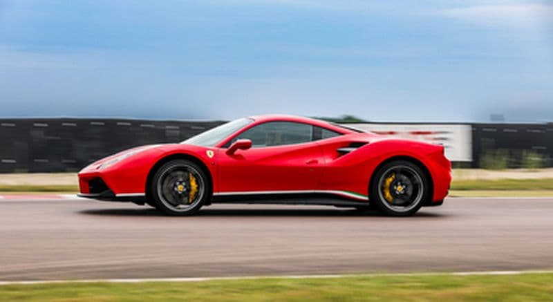 Pilotage de 2 GT : Porsche Cayman S 718 et Ferrari 488 GTB - circuit de Mirecourt