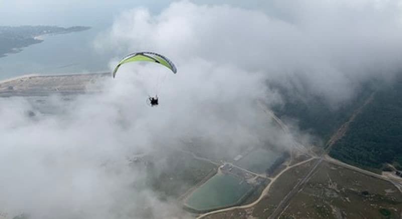 Baptême de l'air en ULM paramoteur à Plouharnel près de Quiberon