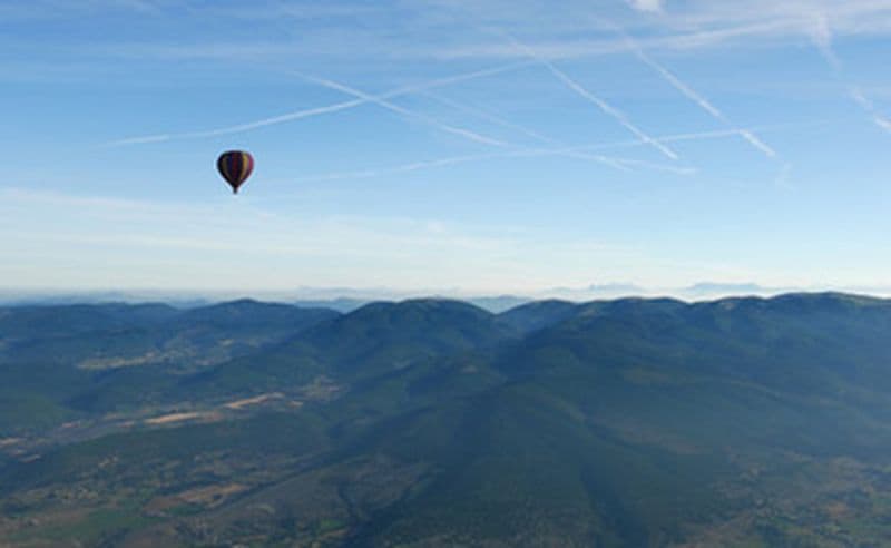 Tour en Montgolfière au dessus de Vézelay