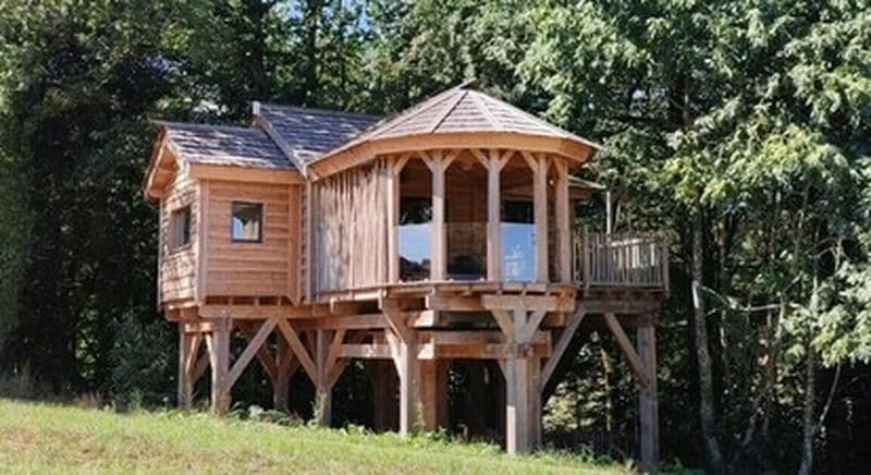 Nuit insolite en cabane avec Spa près de Loudéac
