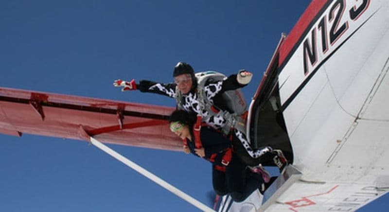 Saut en Parachute Tandem en Suisse Romande