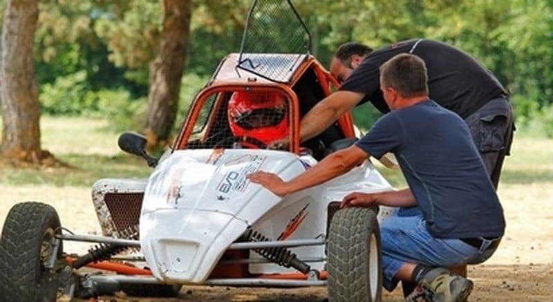 Stage de pilotage en Cross-Car près de Gap