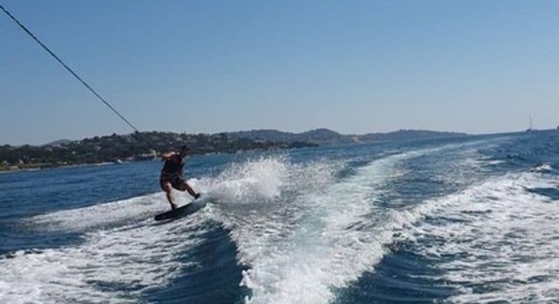 Billet Session de ski nautique ou wakeboard à Sainte-Maxime
