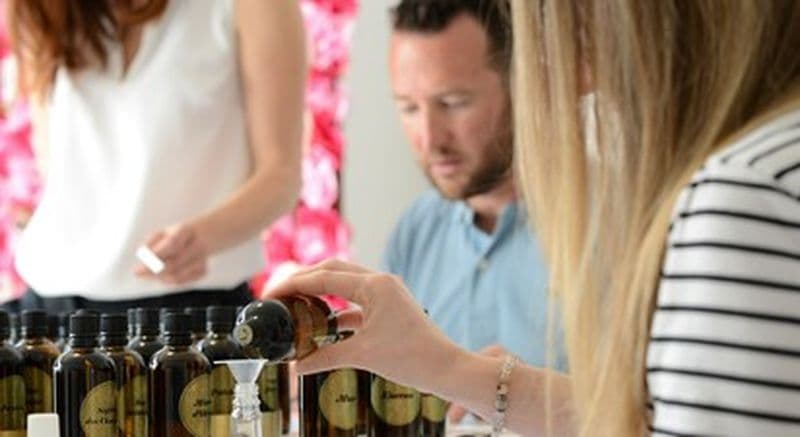 Atelier de création de votre parfum personnalisé à Châtelaillon-Plage près de La Rochelle