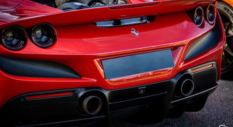 Pilotage de 2 GT : Lamborghini Huracan et Ferrari F8 Tributo - circuit du Bourbonnais