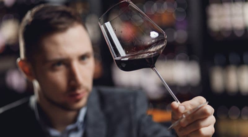 Dégustation de vins et atelier œnologique à Lyon