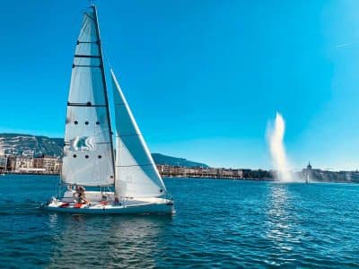 Initiation à la voile sur le lac Léman à Genève