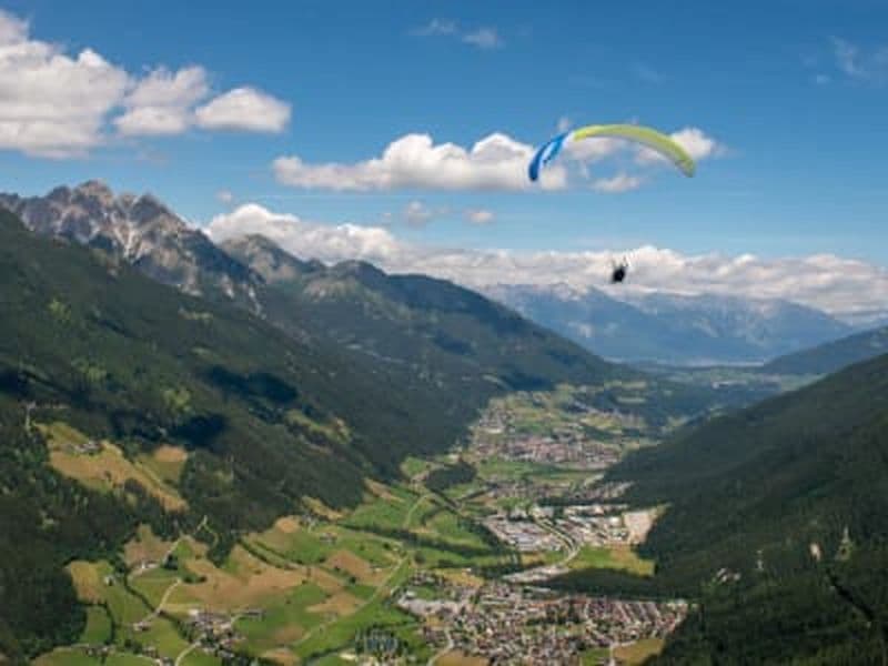 Vol en parapente en tandem au-dessus de Stubaital près d'Innsbruck