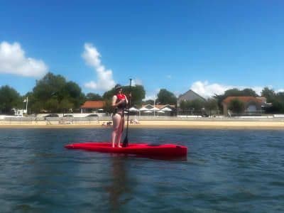 Location self-service de stand up paddle à la plage de Marennes près de l’île d’Oléron