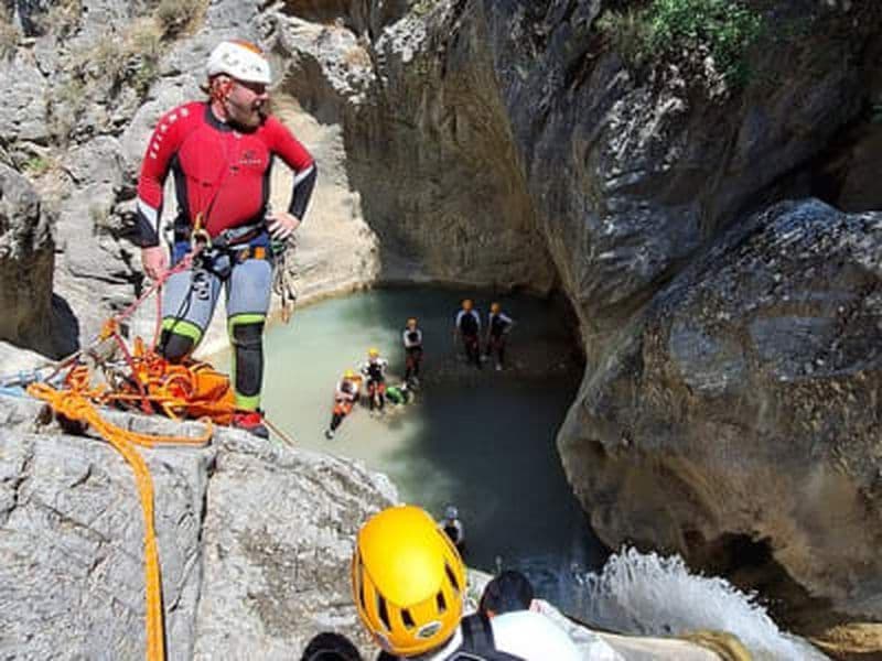 Canyoning dans les gorges d'Agios Loukas depuis Athènes