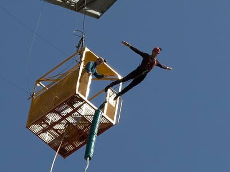 Le plus haut saut à l'élastique et le plus grand slingshot d'Espagne à Lloret de Mar, Costa Bravaf