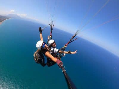 Vol en parapente en tandem près de Taormine, en Sicile