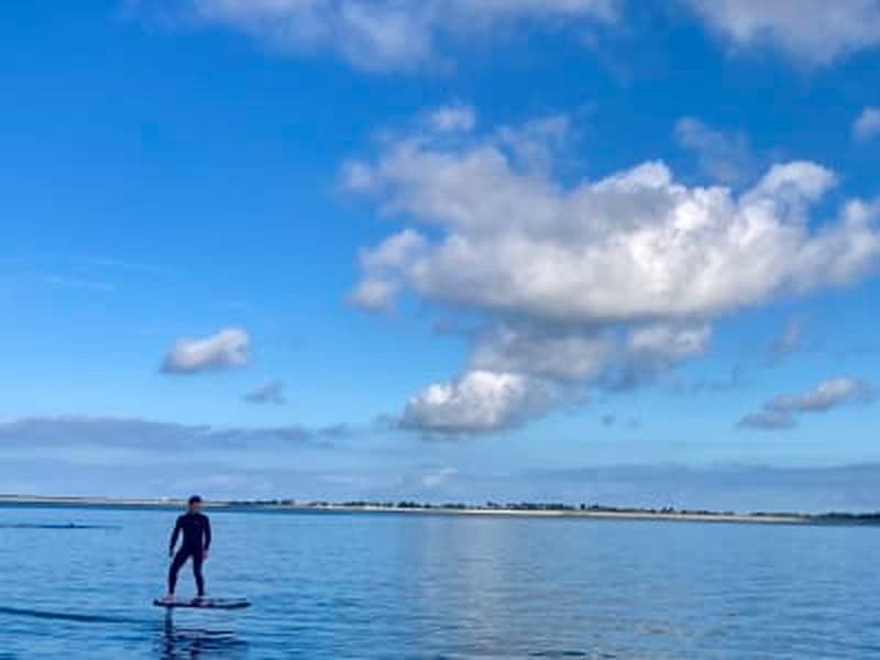 Initiation au E-foil à l'île de Ré