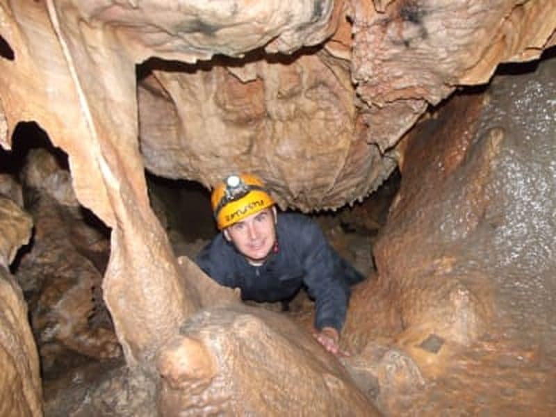 Spéléologie dans la Cueva de la Sarsa à Boicarent, Valence