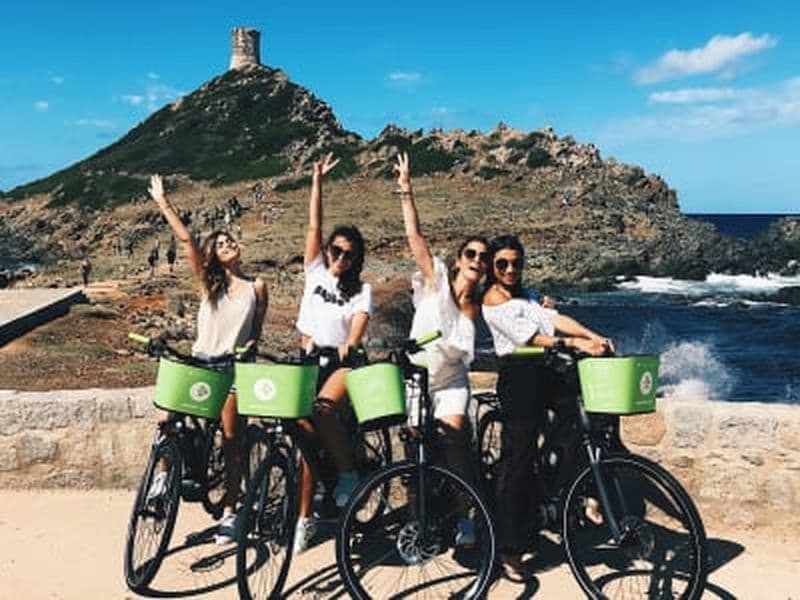 Balade à vélo électrique sur les routes sauvages autour d’Ajaccio