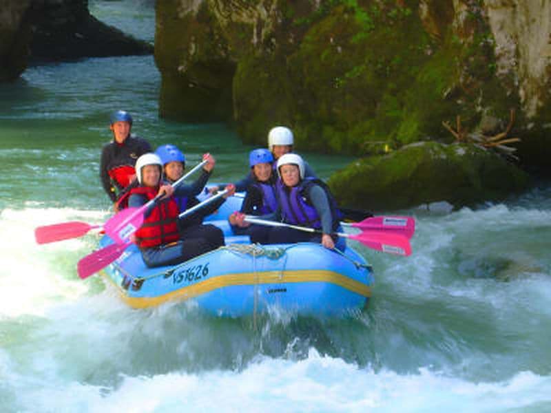 Rafting dans les gorges de la Sarine depuis Château d’Oex près de Montreux