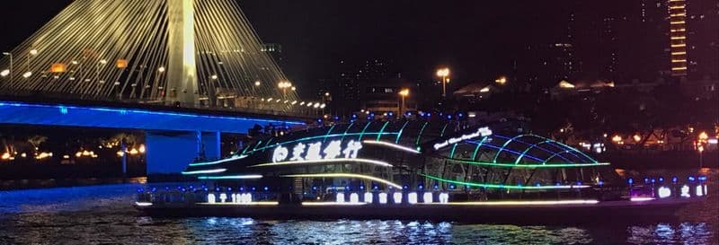 Croisière de nuit sur la rivière des Perles + Dîner au Revolving Restaurant
