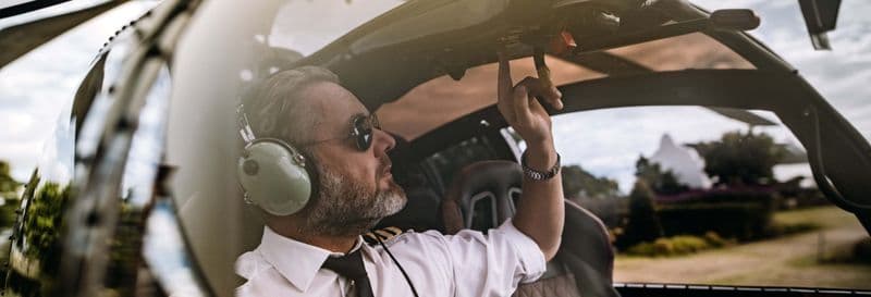 Vol en hélicoptère au-dessus d'Abou Dabi