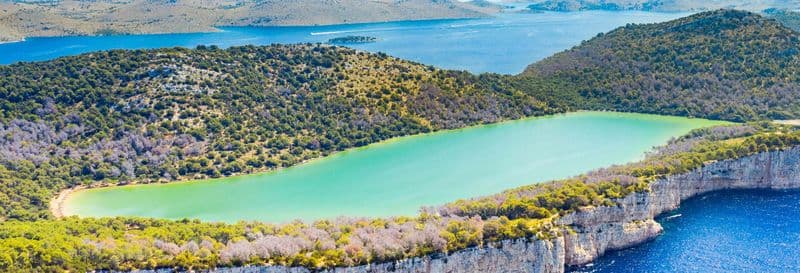 Balade en kayak sur l'île Dugi Otok