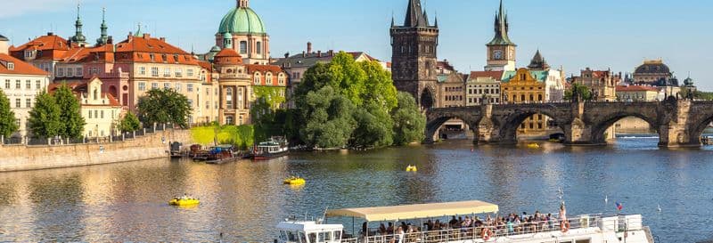Balade en bateau sur la rivière Vltava