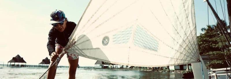 Cours privé de voile à la lagune Bacalar