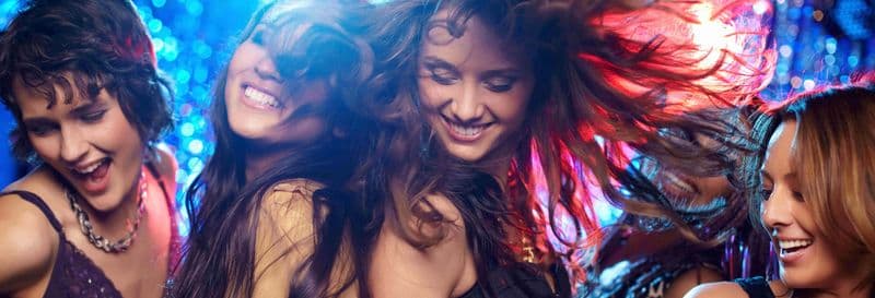 Pub Crawl : tournée des bars à Dubaï !