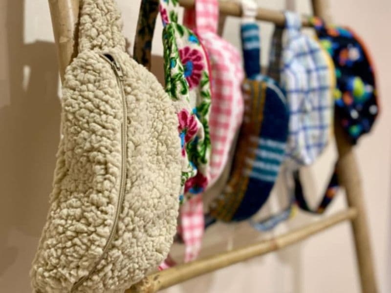 Atelier couture création d'un sac banane à Riorges (42)