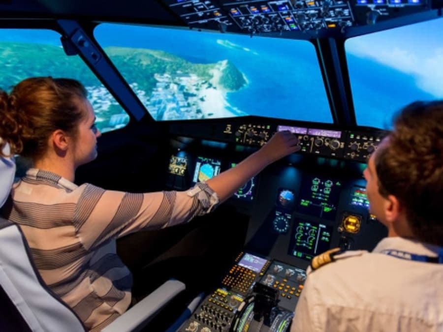 Simulateur de pilotage d'avion de ligne à Lyon