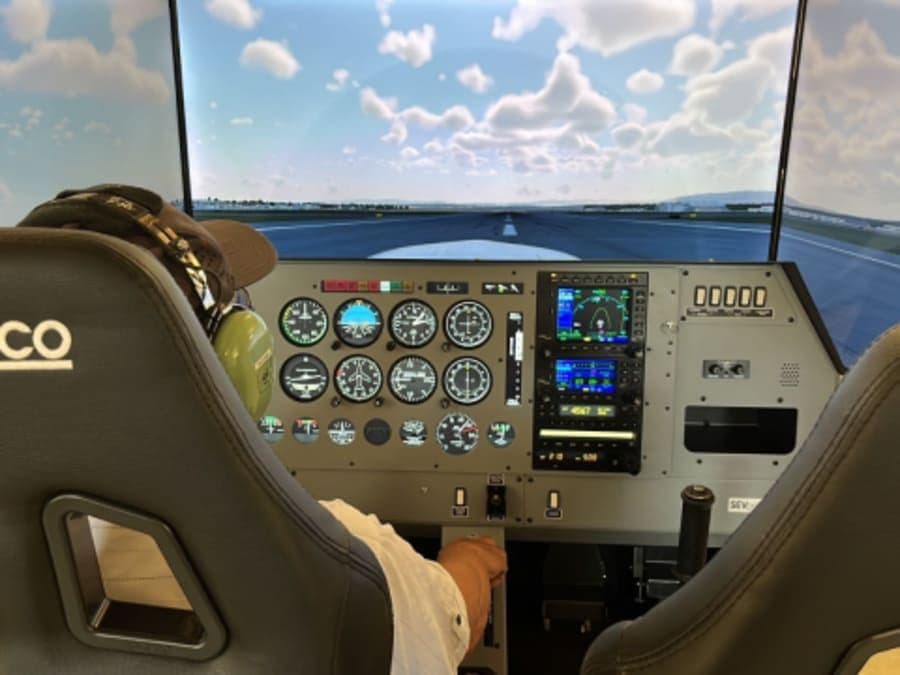 Billet Simulateur de pilotage d'avion à Clermont-Ferrand (63)