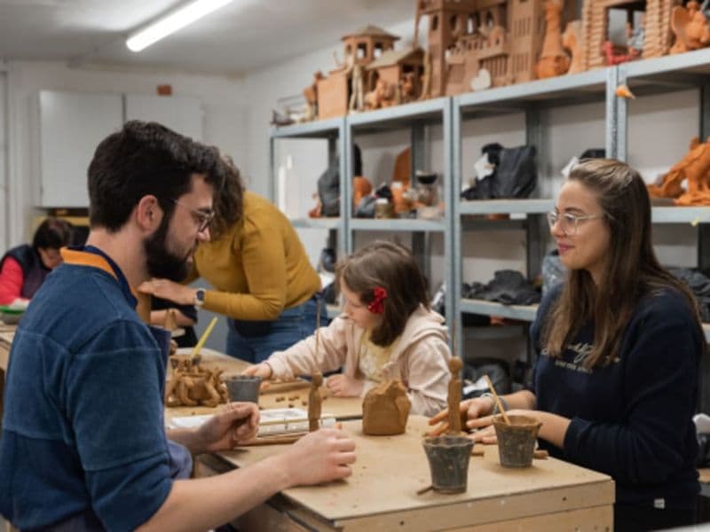Billet Atelier modelage de Céramique à Corseul près de Dinan (22)