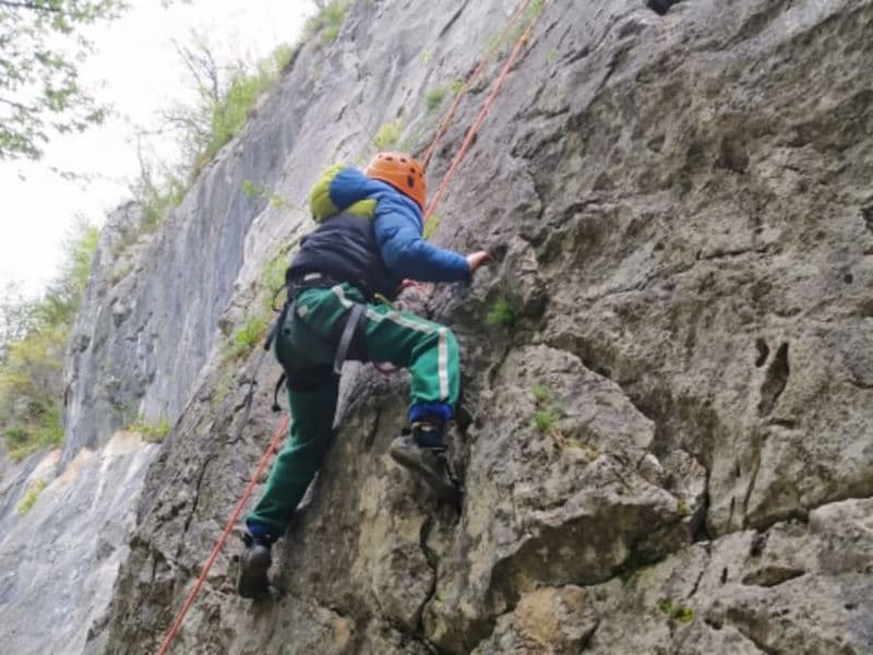 Billet Initiation à l'escalade au lac d'Anthon à Mieussy (74)