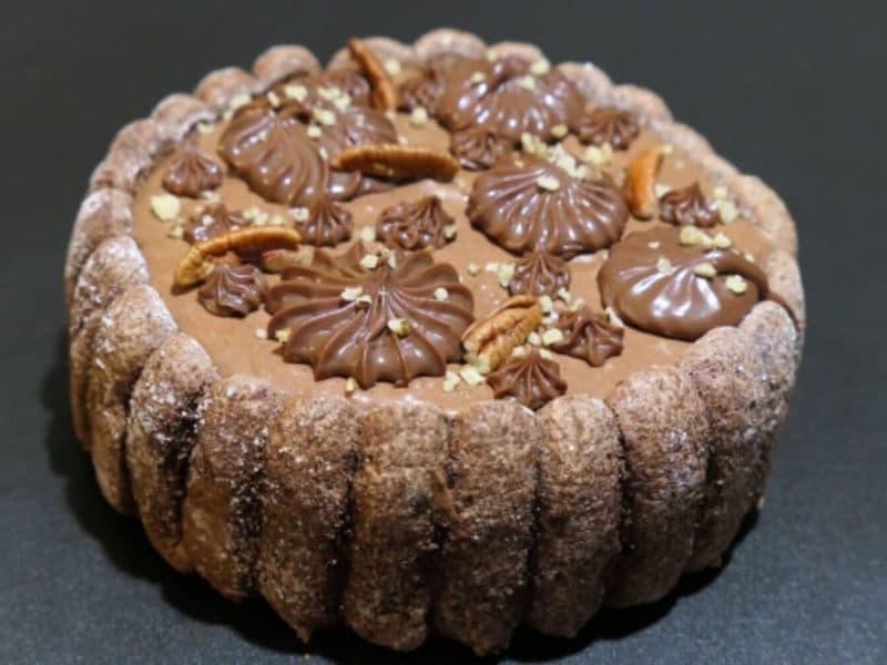 Cours de pâtisserie charlotte chocolat et pécan à Villeurbanne