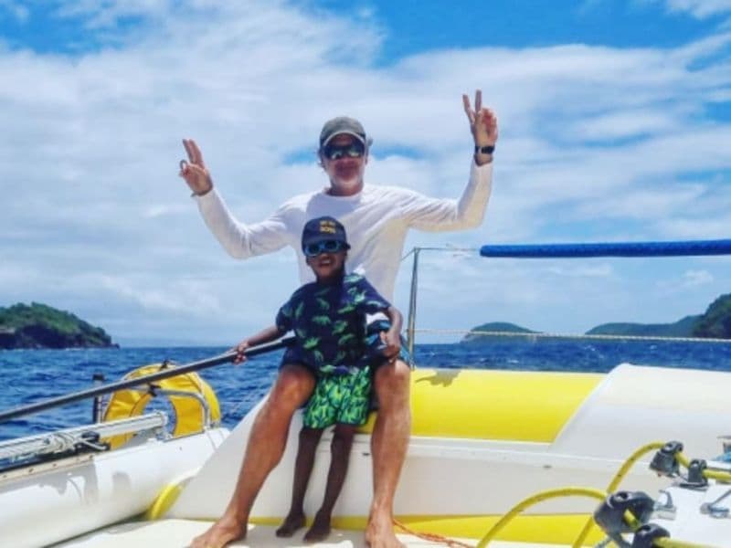 Sortie découverte 2h en catamaran à voile dans Les Saintes (971)