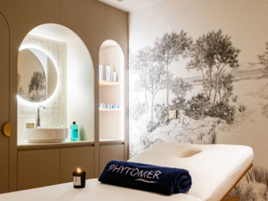 Billet Massage californien à l'Hôtel Le Champlain 4* à La Rochelle