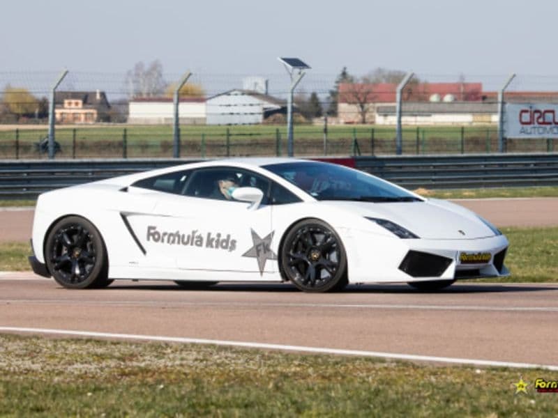 Stage Pilotage Enfant en Lamborghini à Montpellier (34)